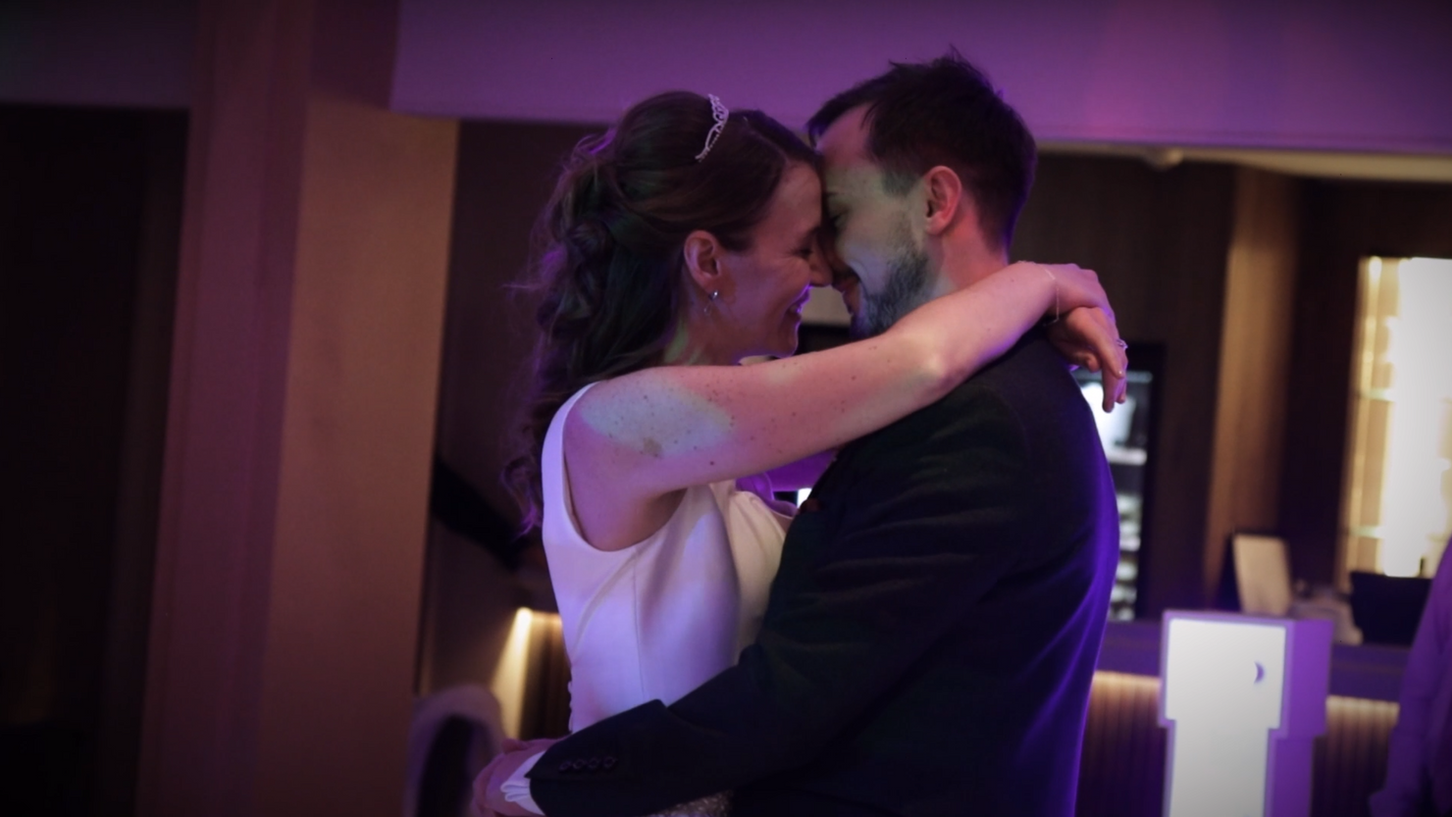 Mar & Luke's First Dance